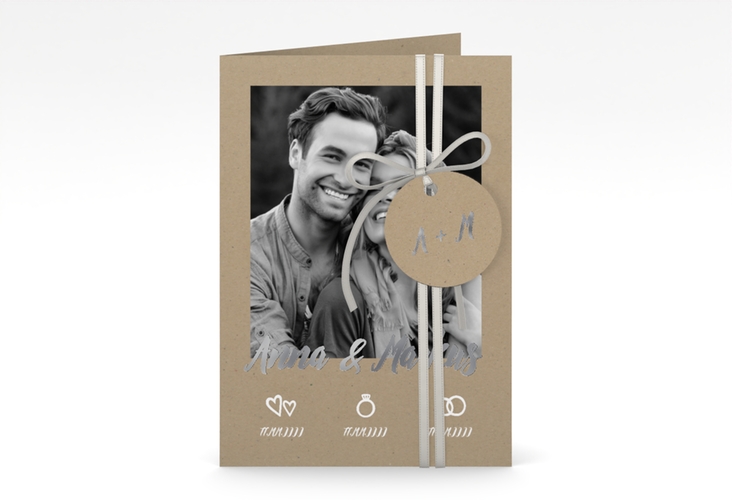 Einladungskarte Hochzeit Icons A6 Klappkarte hoch silber im Kraftpapier-Look mit Foto