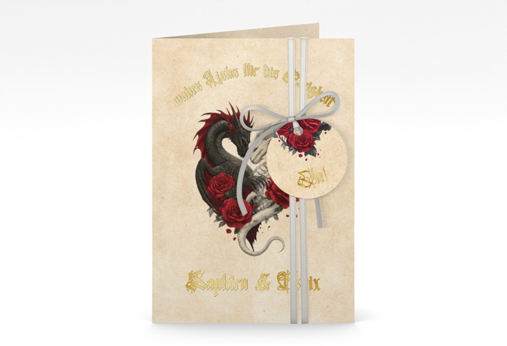 Einladungskarte Hochzeit Drachenliebe A6 Klappkarte hoch gold mit schwarzem und weißem Drachen zu einem Herz verschlungen