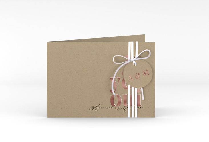 Hochzeitseinladung Oui A6 Klappkarte quer rosegold mit Ja-Wort in verschiedenen Sprachen