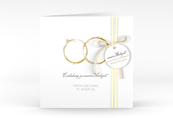Hochzeitseinladung Trauringe quadr. Klappkarte grau gold minimalistisch gestaltet mit zwei Eheringen