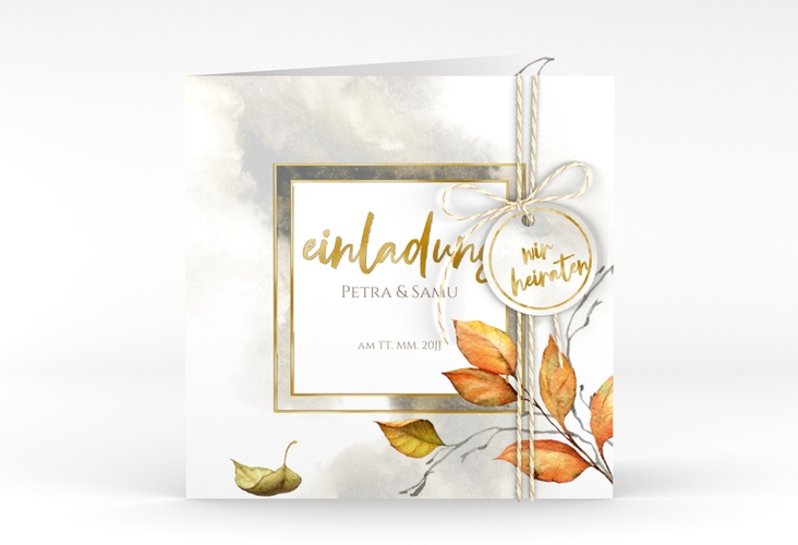 Hochzeitseinladung Herbst quadr. Klappkarte braun gold mit orangefarbigem Herbstlaub in Aquarell