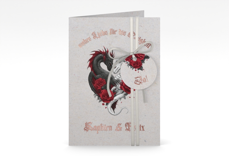 Einladungskarte Hochzeit Drachenliebe A6 Klappkarte hoch grau rosegold mit schwarzem und weißem Drachen zu einem Herz verschlungen