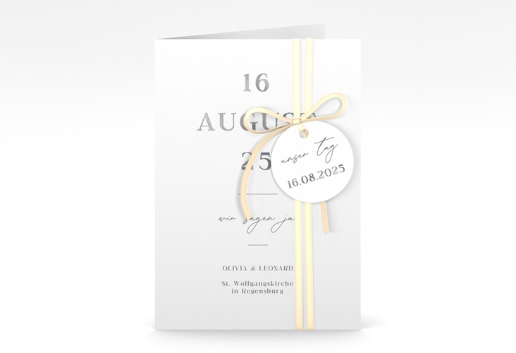 Einladungskarte Hochzeit Authentisch A6 Klappkarte hoch weiss silber in schlichtem Design mit großem Hochzeitsdatum