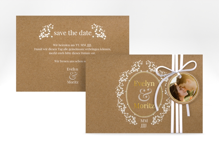 Save the Date-Karte Gypsophila A6 Karte quer gold im Vintage-Stil mit Blumenkranz aus Schleierkraut