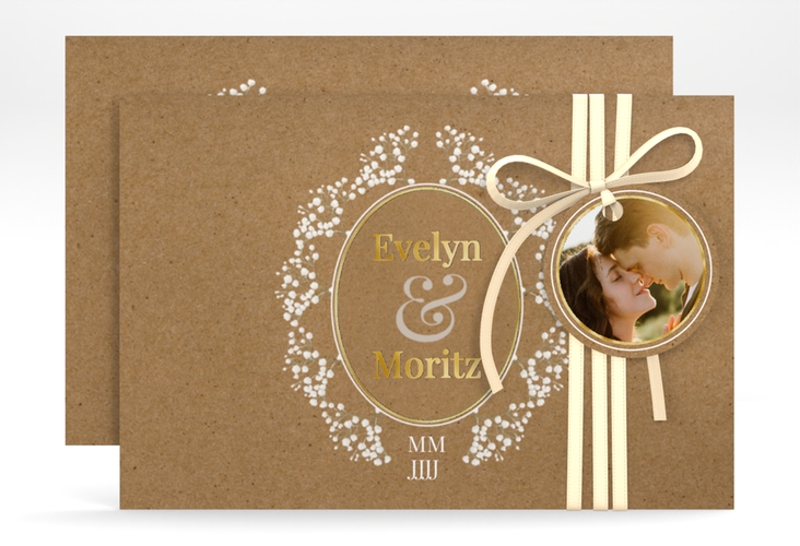 Save the Date-Karte Gypsophila A6 Karte quer gold im Vintage-Stil mit Blumenkranz aus Schleierkraut