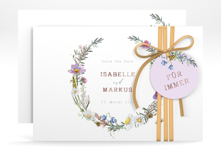 Save the Date-Karte Blumengarten A6 Karte quer rosegold mit Blumenkranz und Hummel