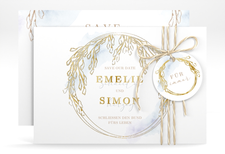 Save the Date-Karte Wisteria A6 Karte quer blau gold mit Blumenbogen aus Blauregen