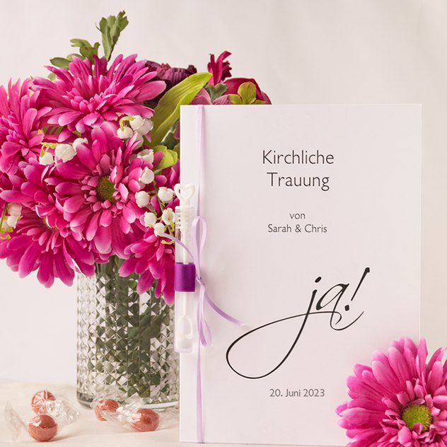 Seifenblasen für die Hochzeit als Bastelidee fürs Kirchenheft. Seifenblasen für die Hochzeit als Bastelidee fürs Kirchenheft.