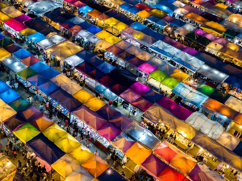 Thailand ist bekannt für seine Street-Märkte Thailand ist bekannt für seine Street-Märkte