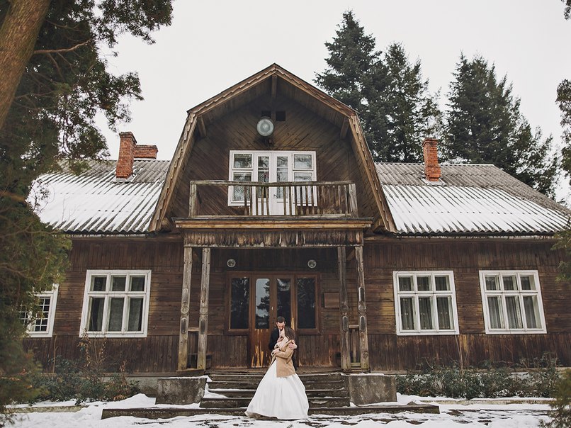 Eine Winterhochzeit auf dem Berg bedeutet noch mehr Entschleunigung
