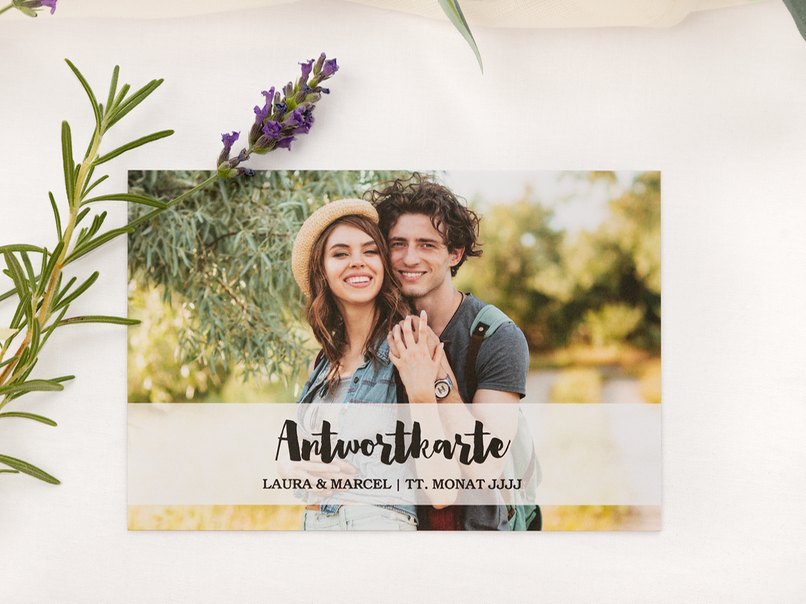 Die Antwortkarte stimmt die Gäste schon vor der Hochzeit auf das Motto ein Die Antwortkarte stimmt die Gäste schon vor der Hochzeit auf das Motto ein