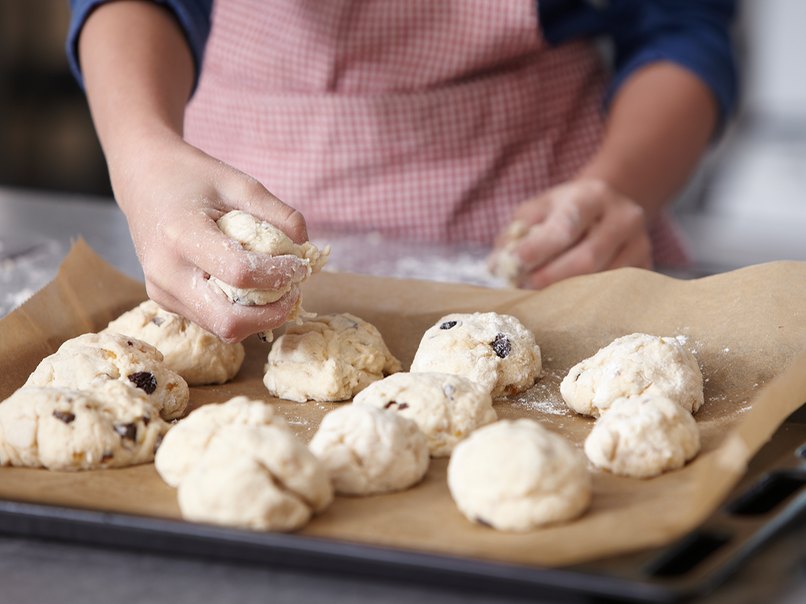 Backen ist aus Teig geformte Liebe Backen ist aus Teig geformte Liebe