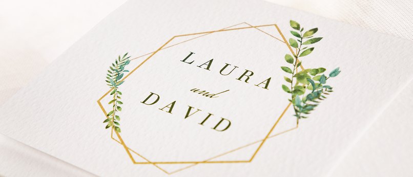 Naturpapier hat eine charakteristische Büttenstruktur