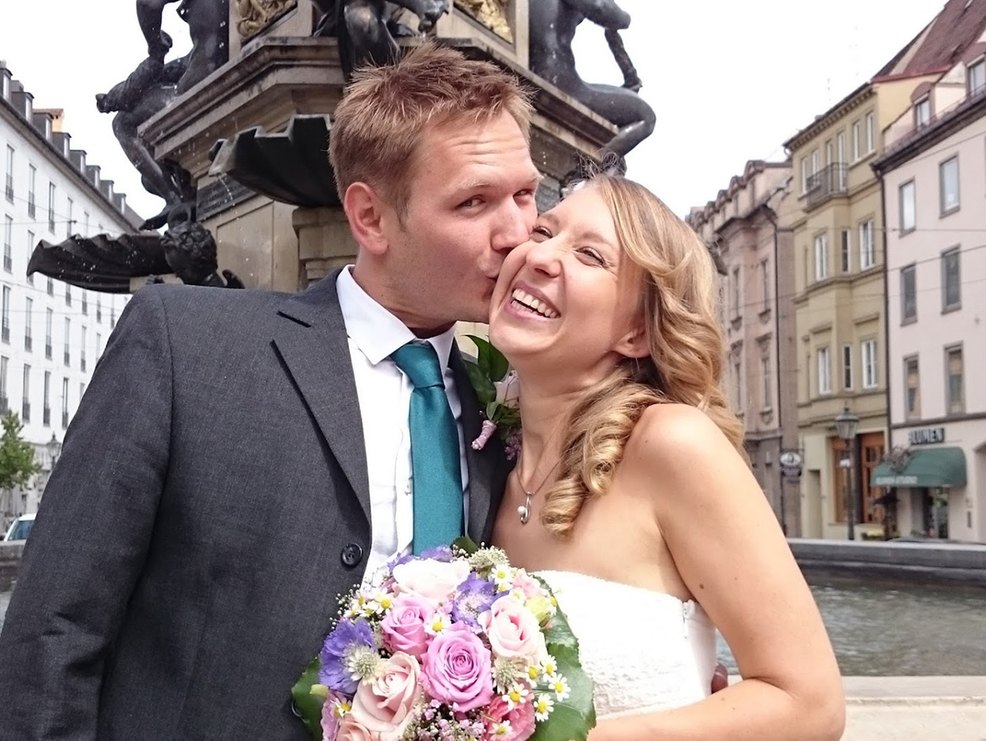 Die Hochzeit von Anna und Andi Glücklich verliebt - Anna und Andi