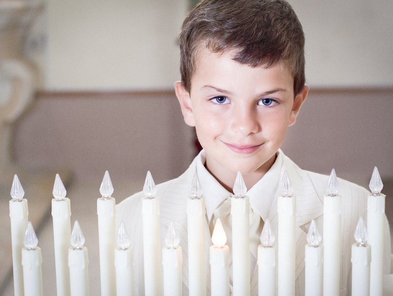 Die Kommunion ist für viele Kinder ein wichtiges kirchliches Ereignis. Die Kommunion ist für viele Kinder ein wichtiges kirchliches Ereignis.