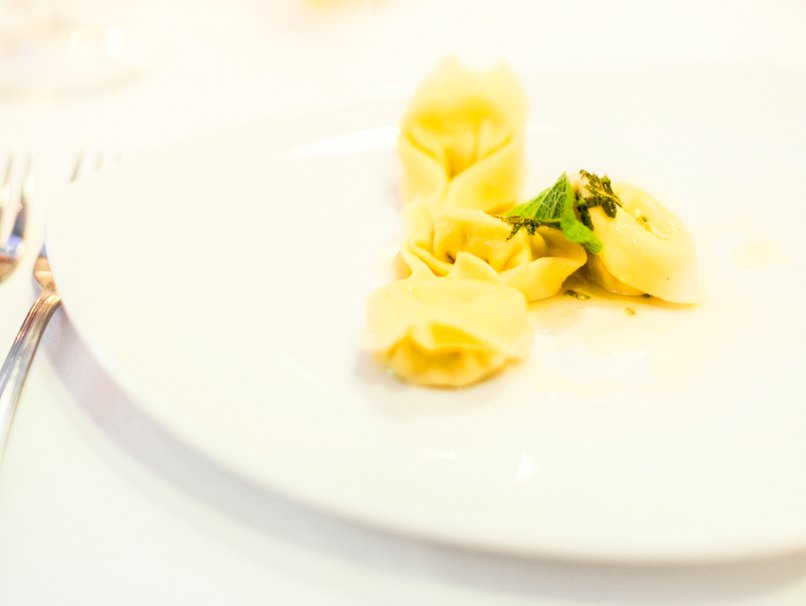 Ein leichtes Menü mit Kräutern Ein leichtes Menü mit Kräutern