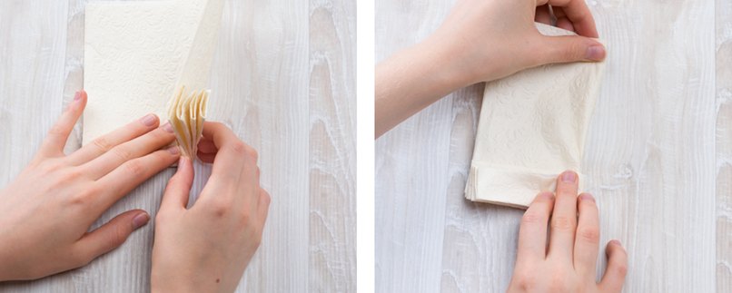 Schritt 5 und 6: rechte Seite nach links falten Ein vertikaler Knick in der Mitte halbiert die Serviette.