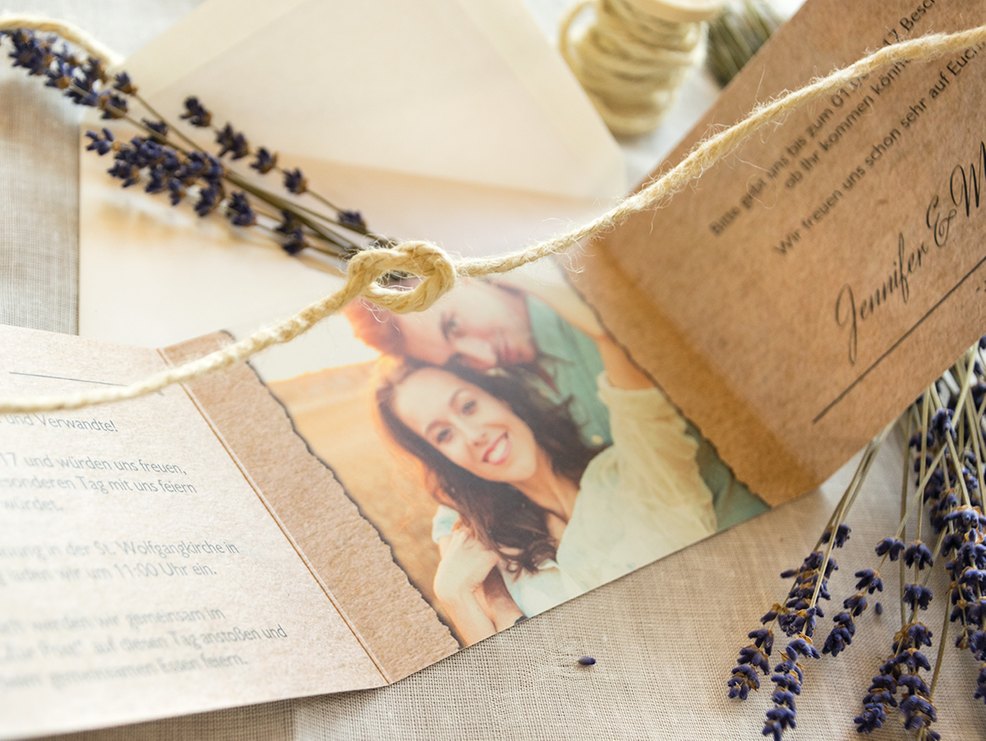 Knoten symbolisieren Liebe und Ewigkeit