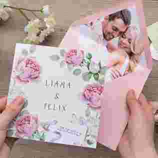So einfach könnt Ihr Eure Briefumschläge für die Hochzeitseinladung selber machen
