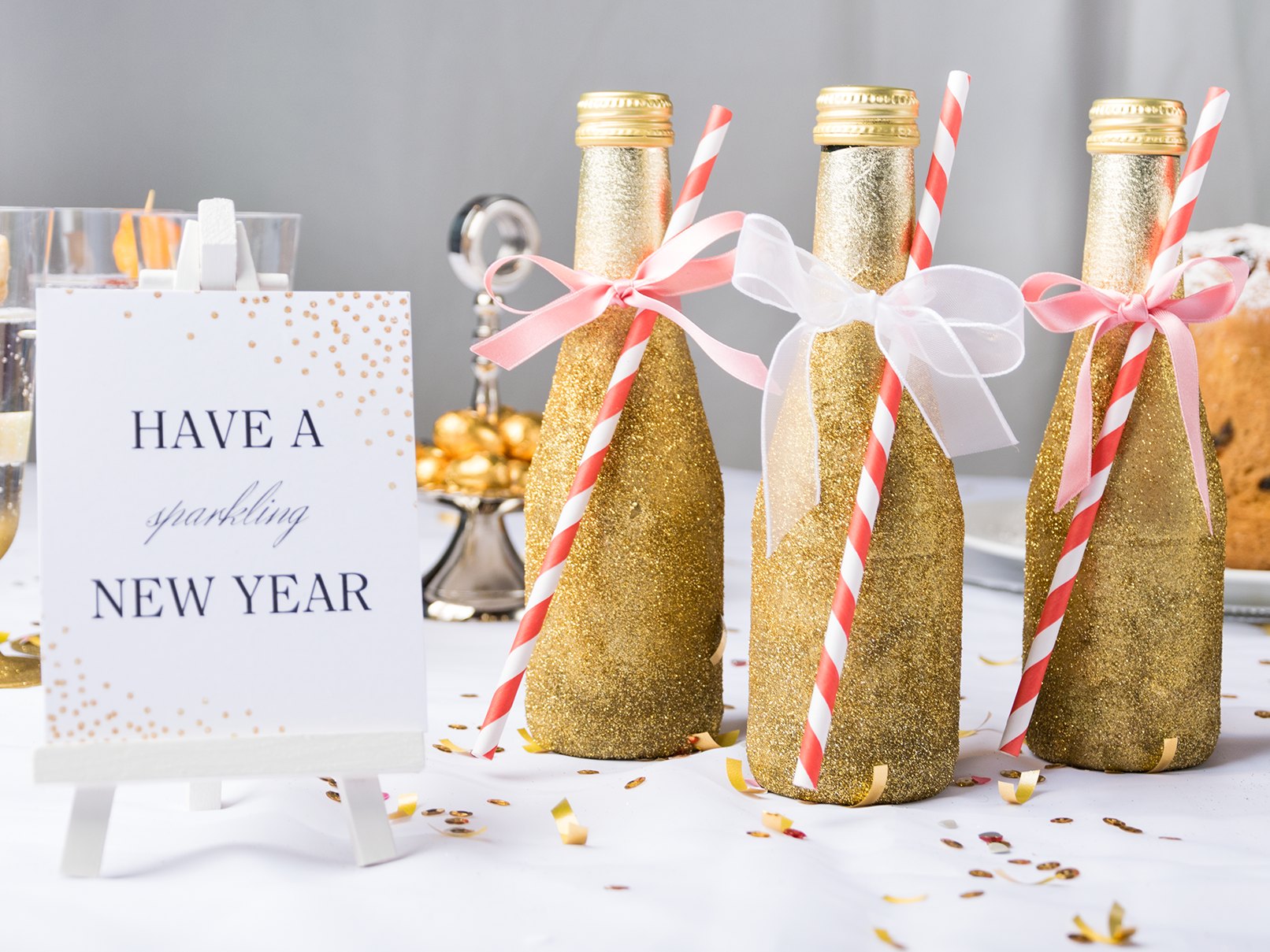Basteln für Silvester Lasst die Korken knallen myprintcard Basteln für Silvester Lasst die Korken knallen myprintcard