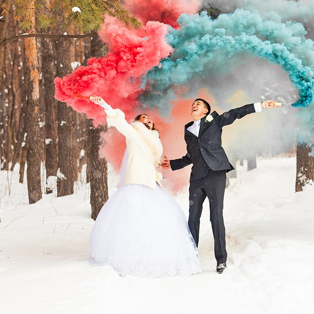 Alles wissenswerte rund um die Rauchfackel auf der Hochzeit Alles wissenswerte rund um die Rauchfackel auf der Hochzeit