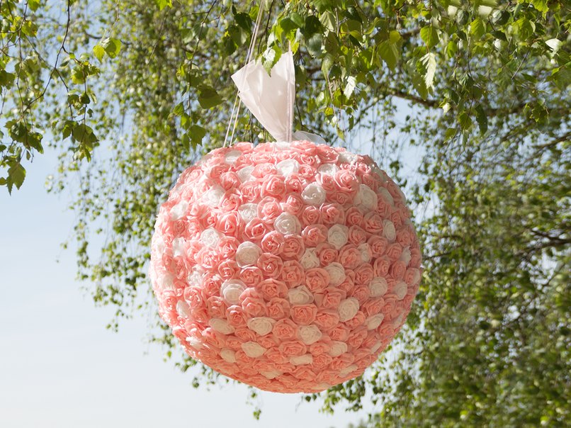 Gewinne diese selbstgemachte Hochzeitspiñata.