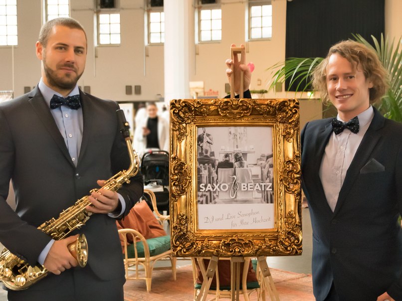 Saxophonist und Hochzeits-DJ
